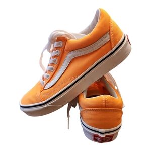 Van's Orange Suede Old Skool M3.5 W5 Like New!